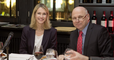 Manuela Schwesig zu Gast beim Berliner Presse Club fotografiert von Vincent Mosch